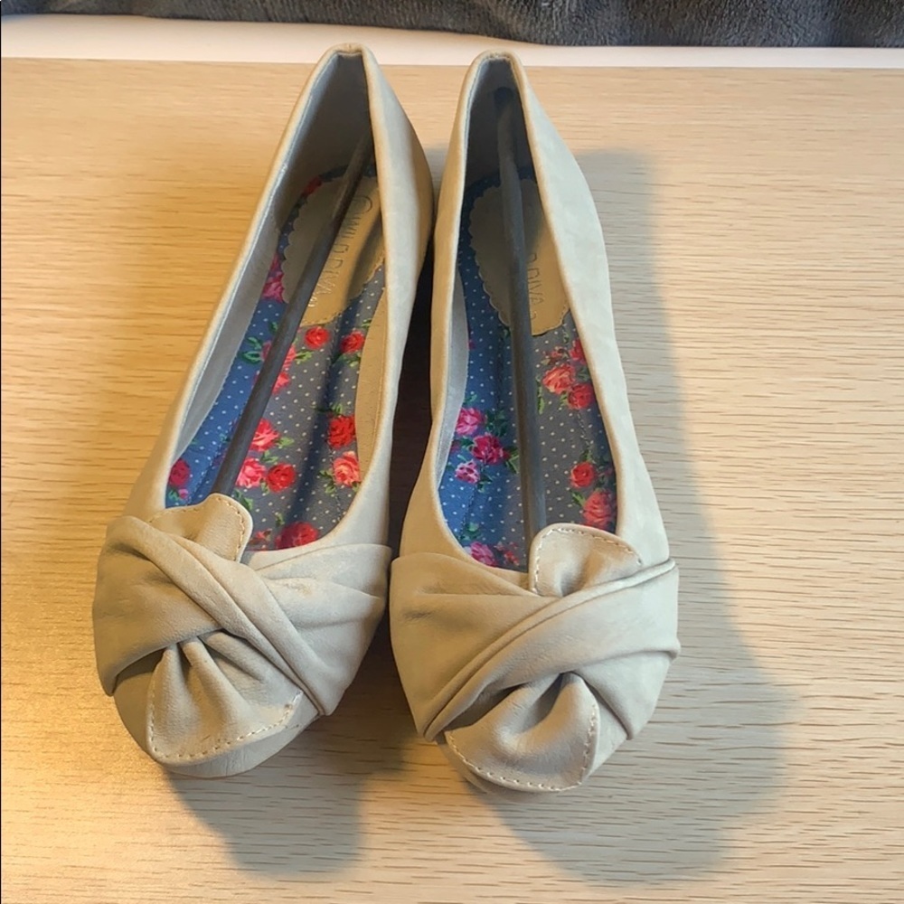 Wild Diva: Ballet Flats Beige PU Glenn-02 Size 7.5​​